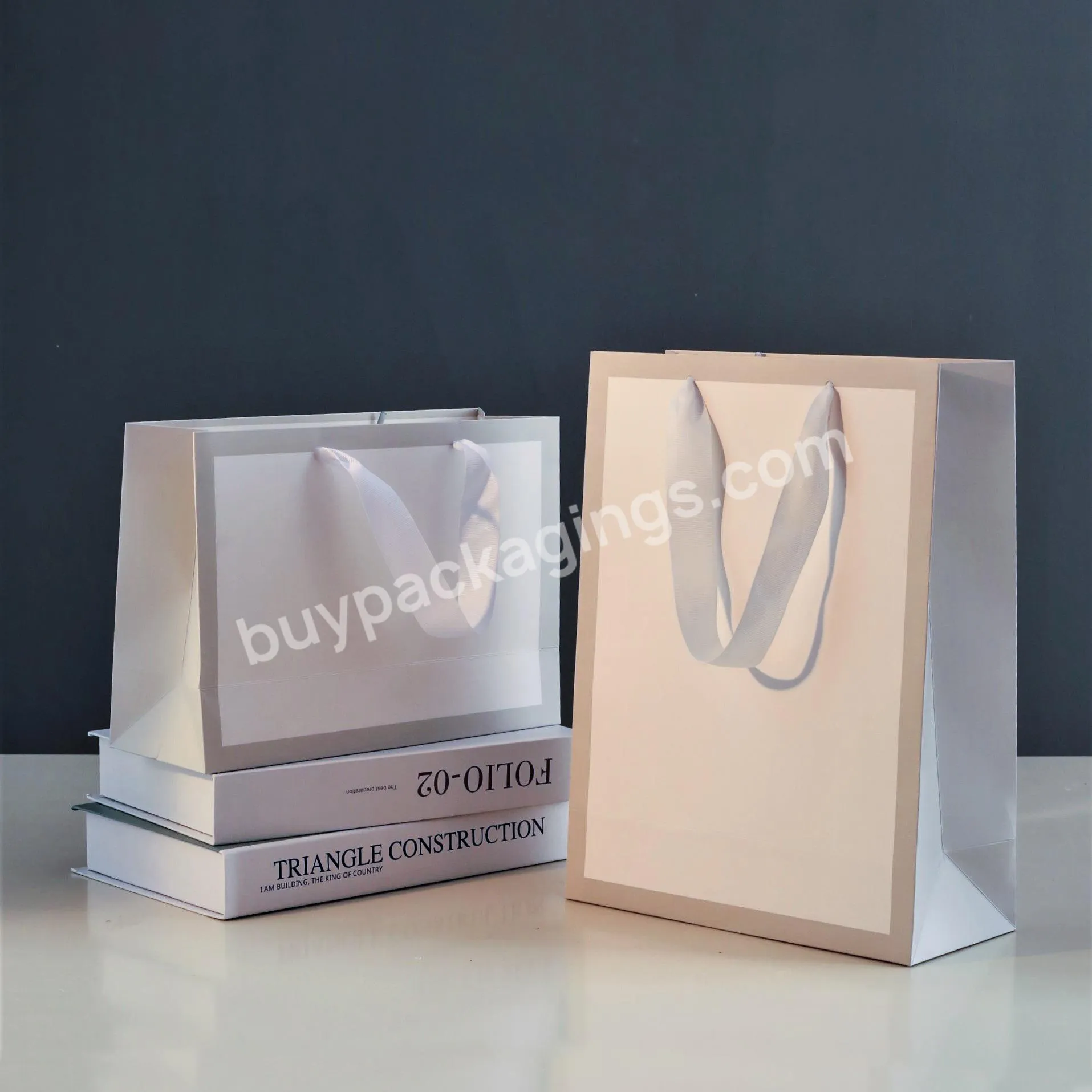 Luxury Custom Ribbon Handles Store Christmas Carry Gift cardboard Shopping Packaging Paper Bags Printed With Your Own Logo