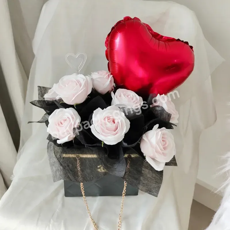 Luxury Folding Chain Handbag Flower Gift Bag Bouquet Flower Box Creative Packaging Bag Valentine's Day Tote Bag