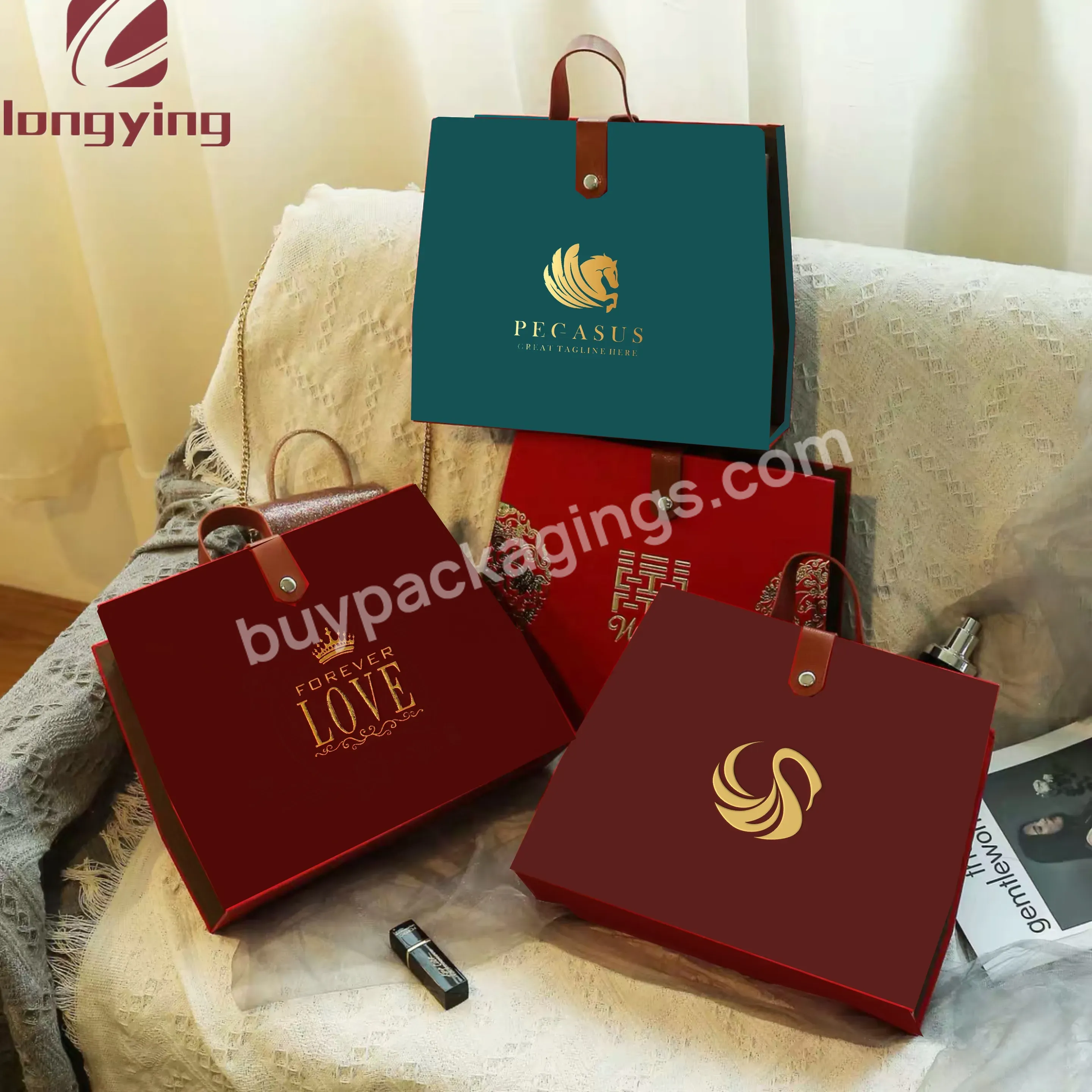 Luxury Gold Foil /embossed Human Hair Wigs Hair Extension Box Black/red Paper Bag With Handle Custom Cardboard Box