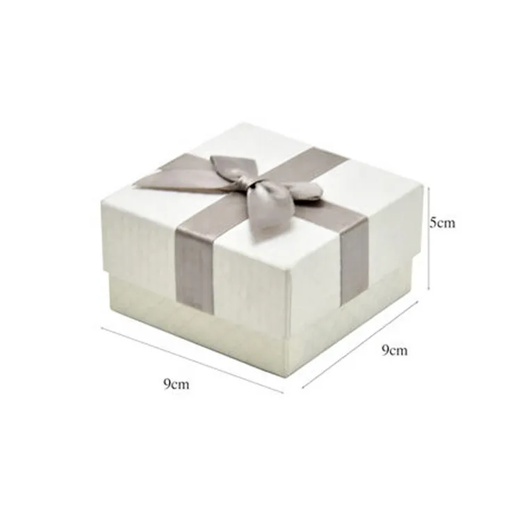 Luxury Square Cardboard Gift Boxes Custom Logo Fashionable Jewelry Packaging Box