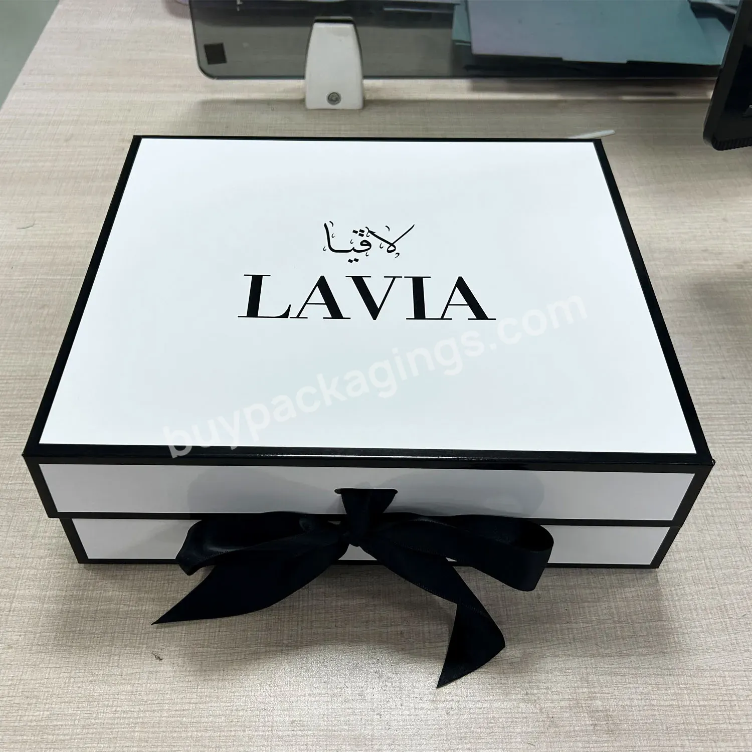 Luxury White Clothing Collapsible Ribbon Foldable Magnetic Gift Box Custom T Shirt Packaging Box With Logo