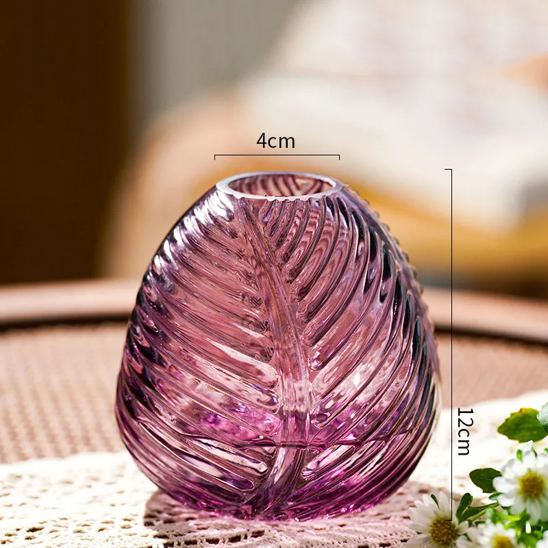 Modern Minimalist Leaf Pattern Flower Decoration  Clear Transparent Texture Glass Bottles