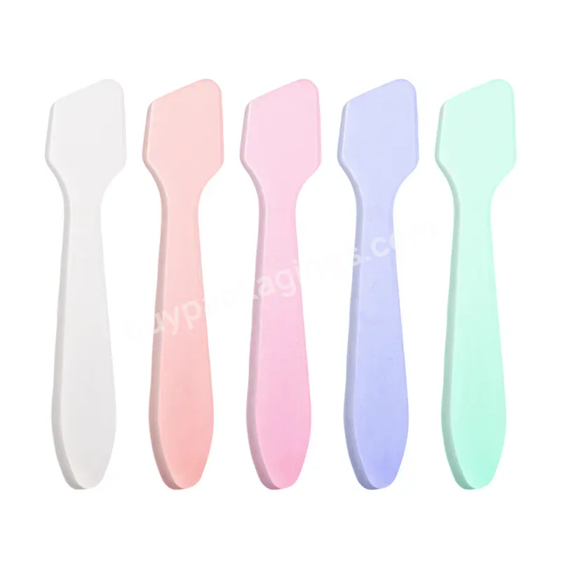 Oem Plastic Cosmetic Pp Cream Spatula With Logo 6cm Moon Shape Curved Mini Spatula Embossed Logo Spatula