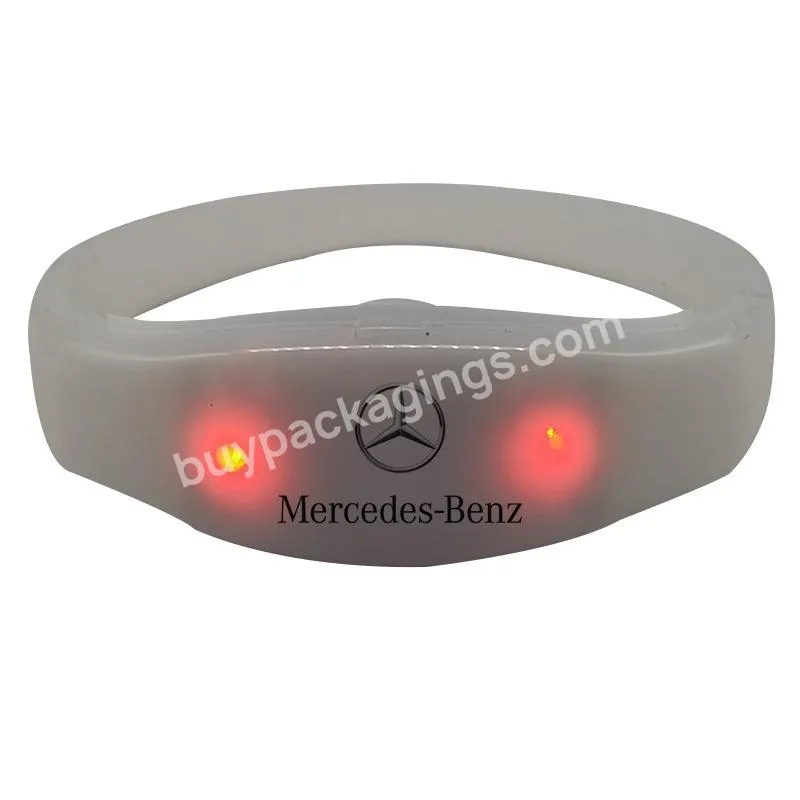 Supplies With Control LED Birthday Flashing Wristband Silicon Bracelet LED Light up Parties Big Events wedding and party