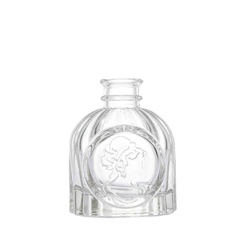 Wholesale 50ml 100ml Bayonet Beauty Face Embossed Indoor Car Mounted Fragrance Bottle Aromatherapy Bottle