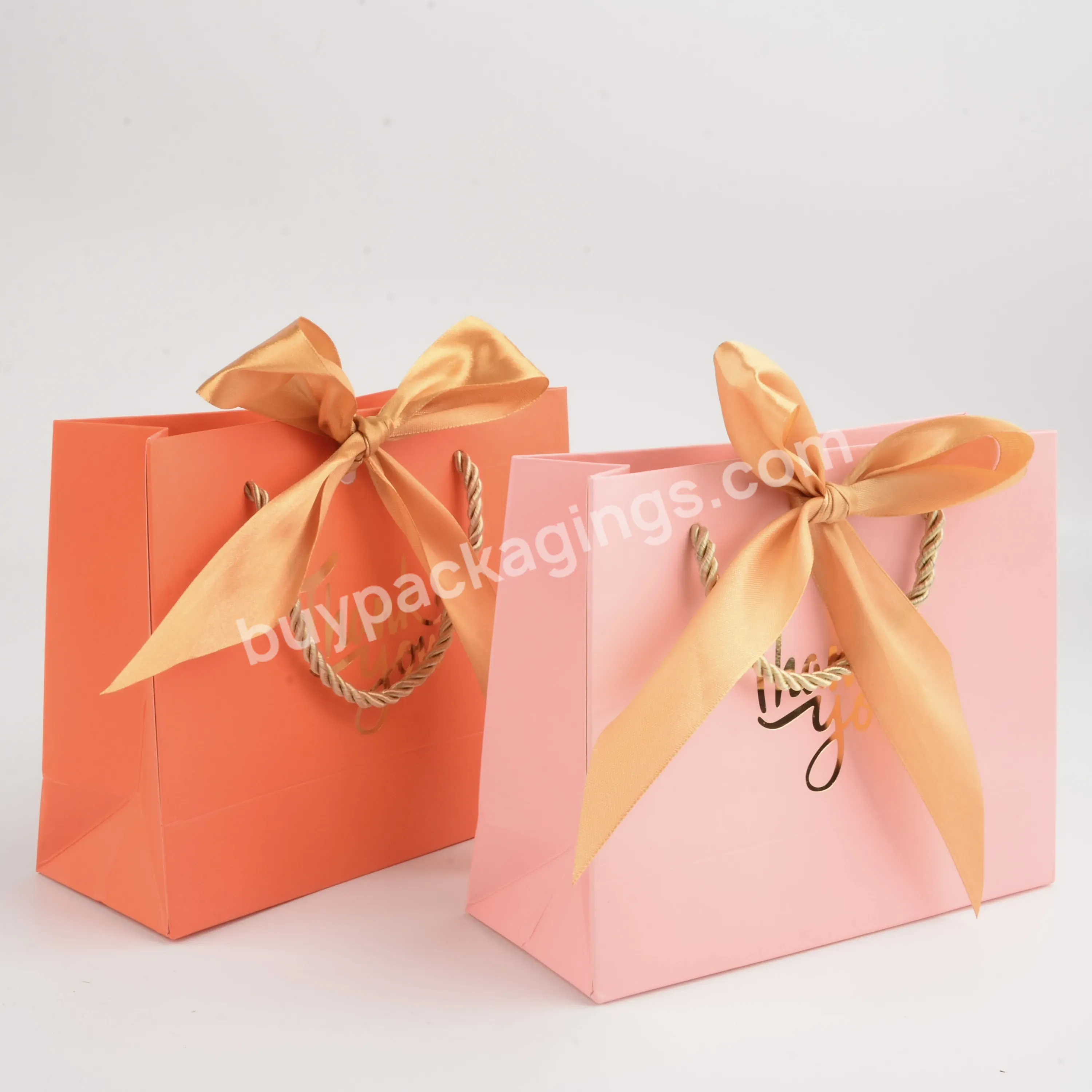 Wholesale Black Glossy Fashion Manufactures Wholesale Custom Craft Paper Shopping Bag Gold Foil Stamp Logo Gift Bag