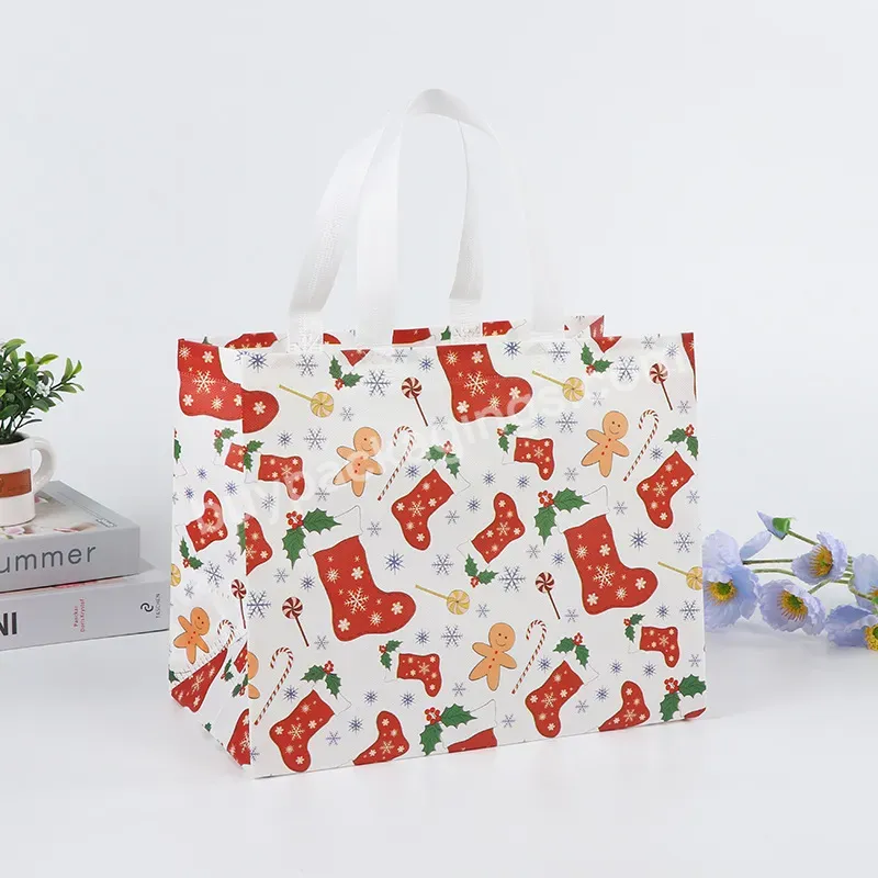 Wholesale Colorful Low Moq Recycle Eco Foldable Reusable Custom Logo Non Woven Stock Shopping Tote Bag