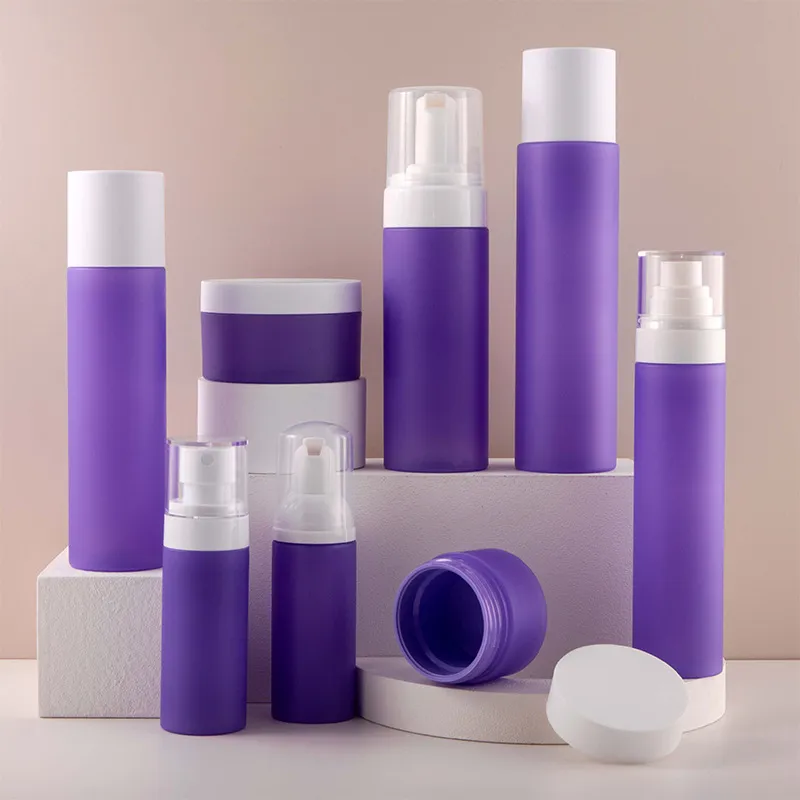 Wholesale Cosmetic Packaging Set Cream Bottle 100ml Foam  Face Skin Care Frosted Spray Plastic Bottle