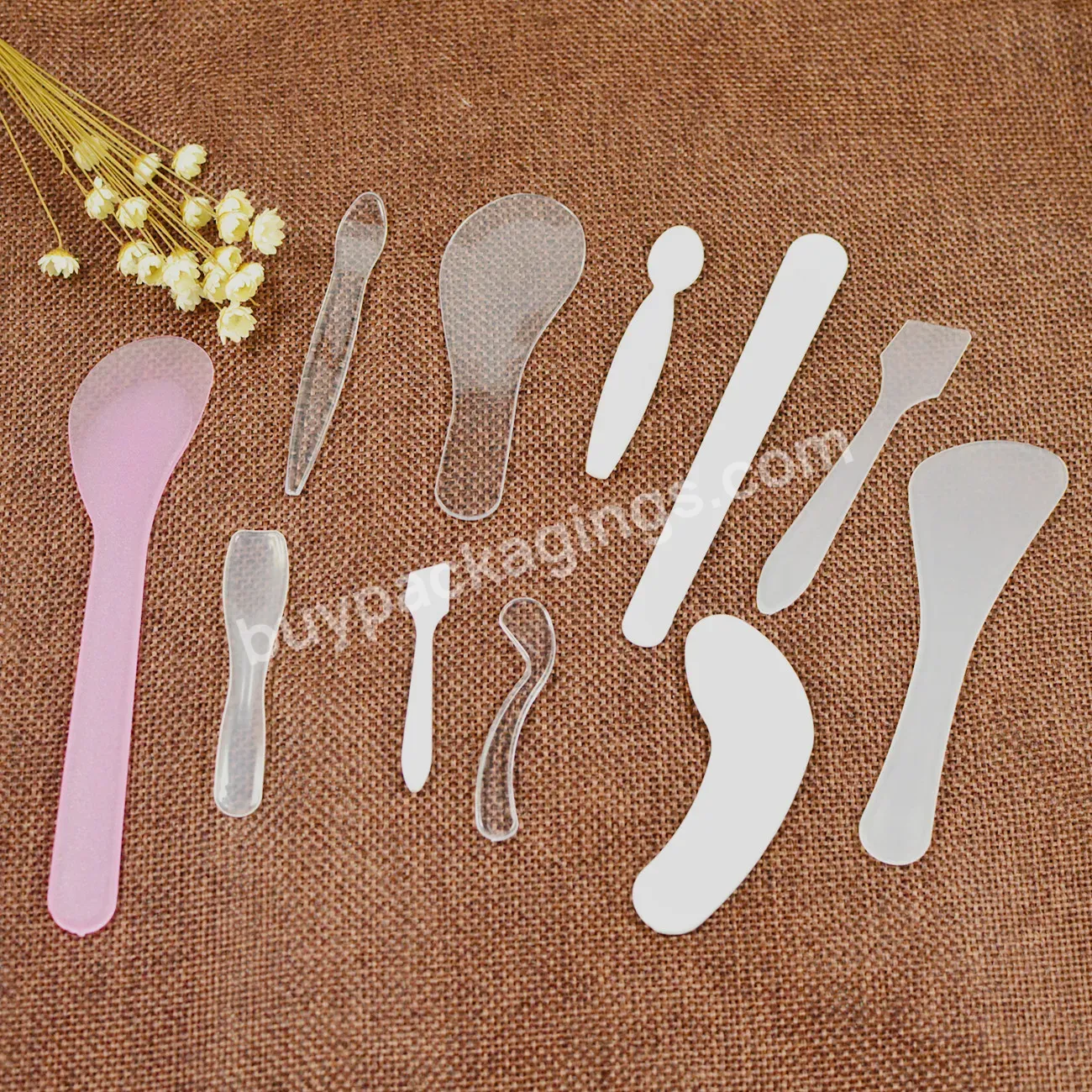 Wholesale Cosmetic Spoons Metal Mini Makeup Spatula Scoop Cosmetic Facial Cream Spoon For Women Girls