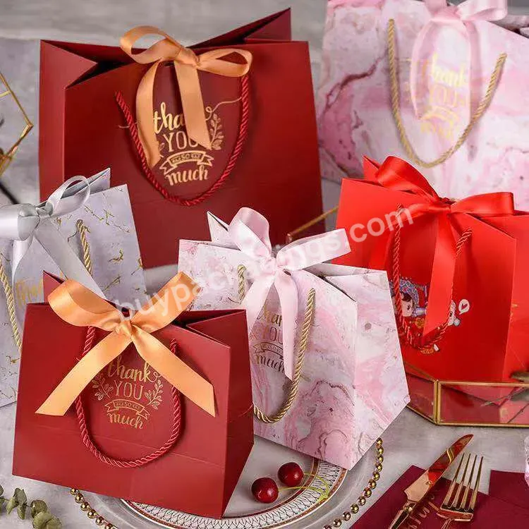 Wholesale Customized Luxury Logo Design Eco Golden Foil Gift Hand Paper Bag For Wedding