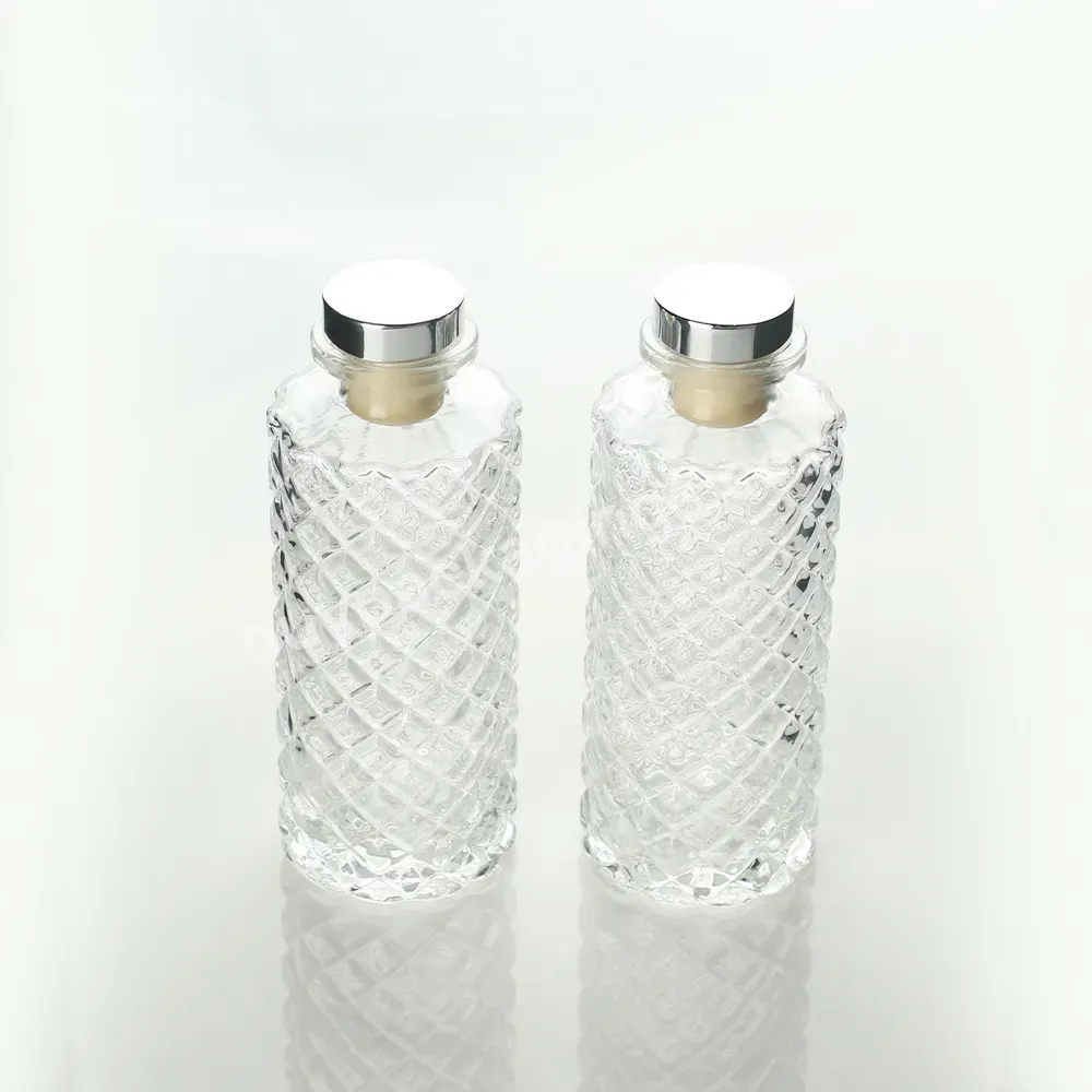 Wholesale Luxury Transparent 50ml 100ml 200ml 250ml Clear Empty Aroma Fragrance Oil Reed Diffuser Bottles Relief Glass