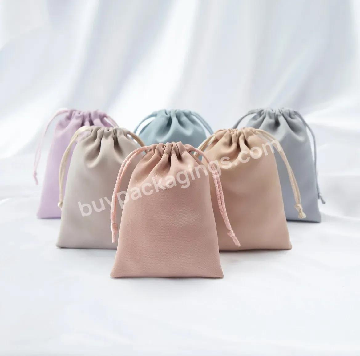 Wholesale Mini Satin Hairpin Jewelry Bag Jewelry Packaging Pouch Luxury Dust Silk Satin Drawstring Bag