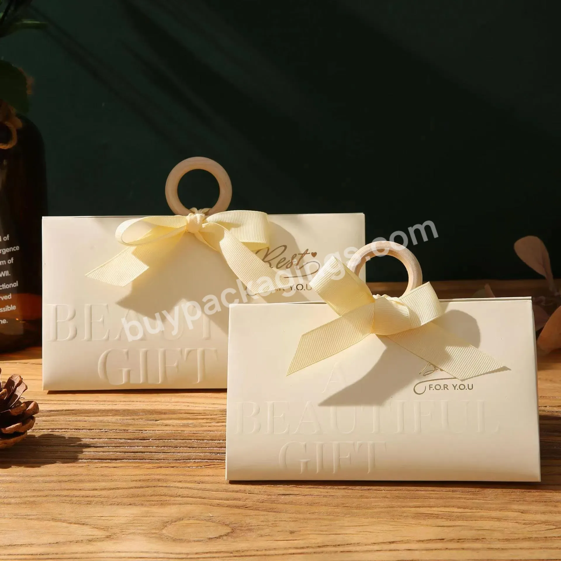 Zeecan Packaging Design Various Specifications Gift Box M White Gift Box With Ribbon Gift Bags Wedding Packaging