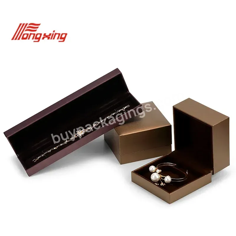 Luxury Bracelet Wholesale Jewelry Packaging Boxes A Set Jewelry Gift Box Design Leather Paper Ring Jewelry Case