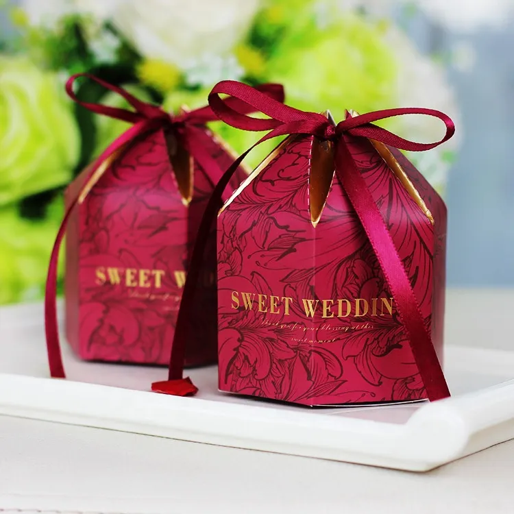 Wholesale Wine Red Hexagon Shape Wedding Favors Candy Gift Paper Box Souvenirs Gift Box With Ribbon