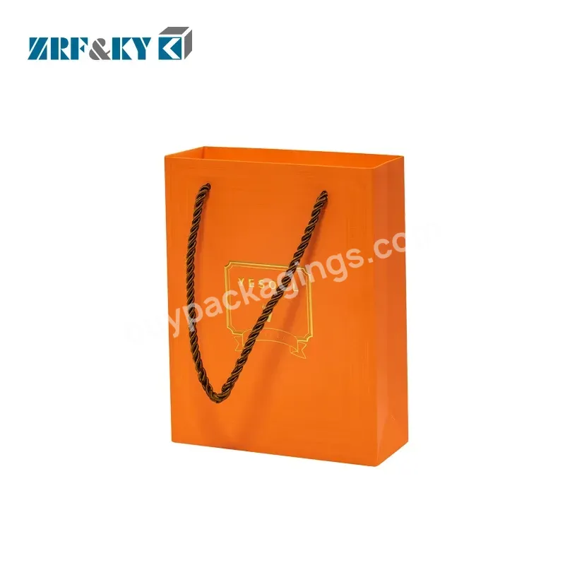 Custom Cardboard Foldable Golden Foil Corrugated Paper Varnish Gloss Pp Lamination Packaging Gift Boxes Set With Paper Bags