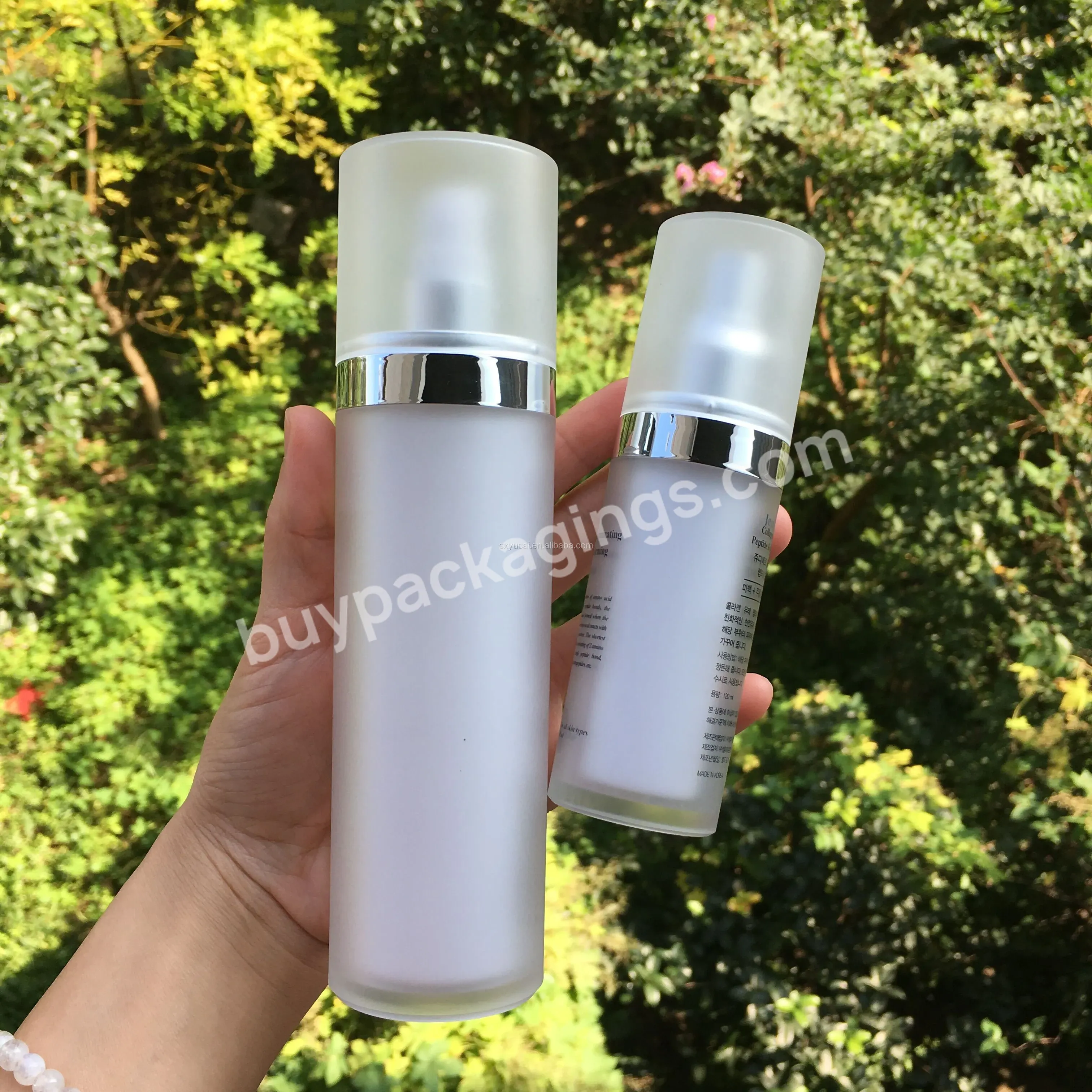 30ml Cylinder Gold Acrylic Lotion Spray Pump Bottles 1oz Serum Plastic Bottle