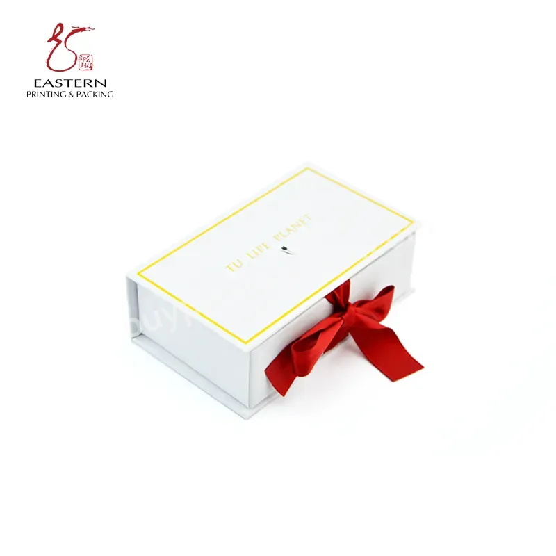 Custom Cosmetic Paper Folding Gift Box Empty Magnetic Eyeshadow Palette Coated Paper Customized Handmade Eastern Packing Items