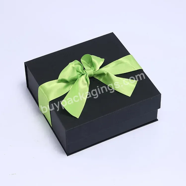 Custom Luxury Folding Black Cardboard Large Foldable Magnetic Gift Box With Ribbon