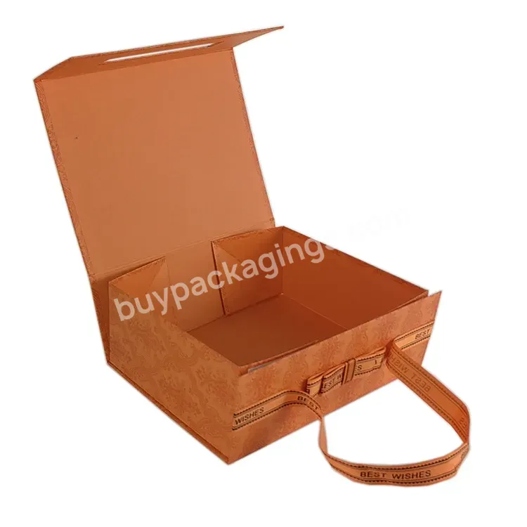 Custom Luxury Folding Christmas Handle Shoe Gift Packaging Clothes Boxes With Magnetic Lid