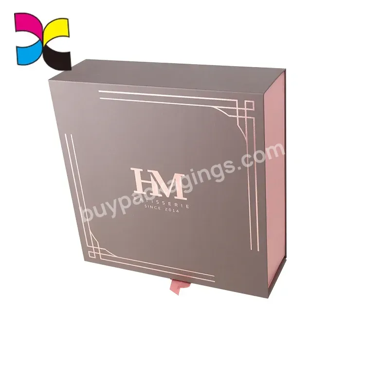 Customized Cardboard Paper Gift Box Printed Bespoke Paper Cardboard Gift Magnetic Closure