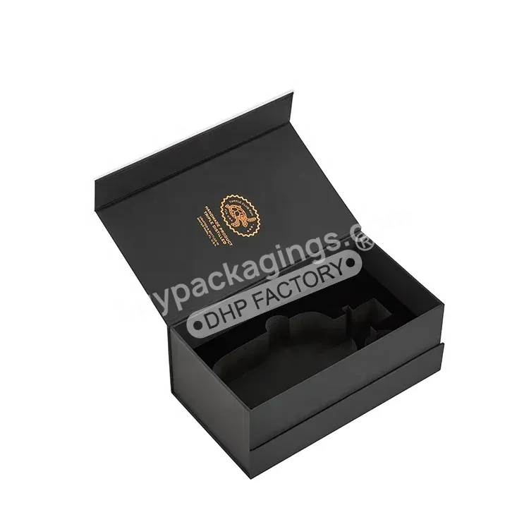 Hot Sale Gold Foil Logo Branded Magnetic Flip Top Eco-friendly Black Hard Paper Glass Bottle Packaging Wine Gift Set Box